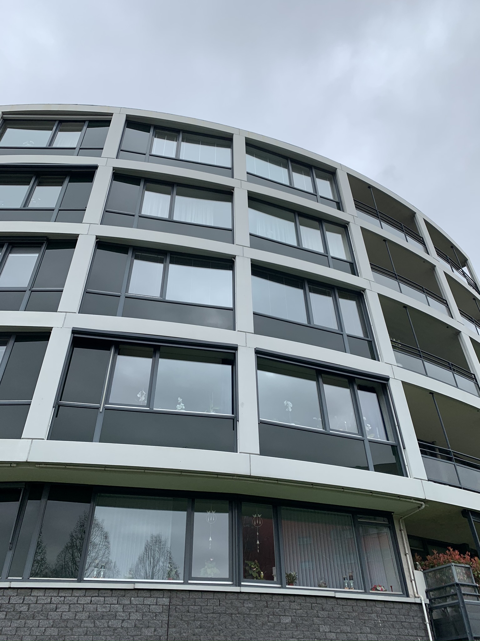 VvE Parktoren buitenschilderwerk ramen in Rotterdam